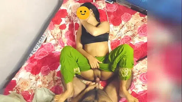Pakistani Virgin girl viral sexy video