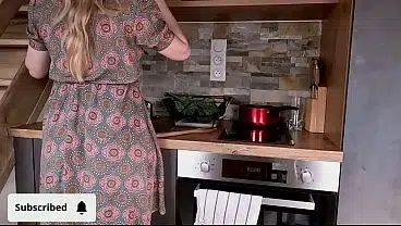 sexo casero en la cocina con mi esclavo