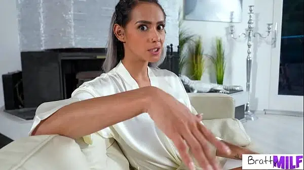 Super Sexy Veronica Leal Can’t Contain Her Sexual Urges for Stepson and Pleads to Get Fucked Raw S10:E7