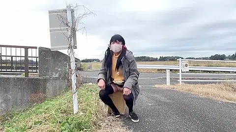 Voluntary Training No33 Peeing Walk Along The Road