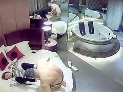 chubby fuck she friends