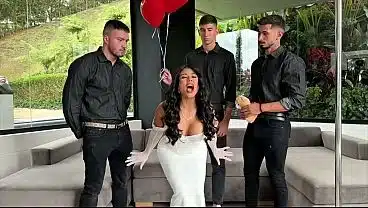 Doble penetracion a sexy colombiana