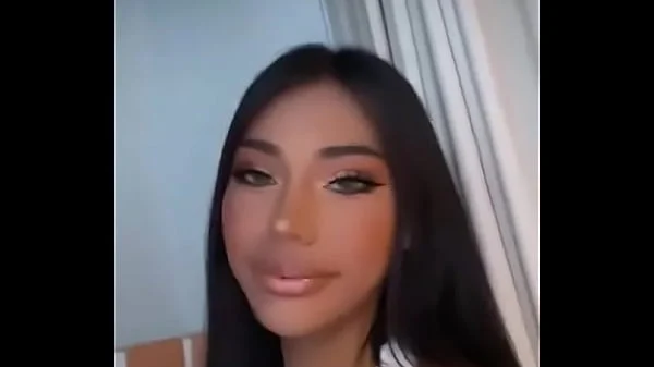 Foxy lady, super hot.#ladyboy #tannedladyboy #skinnyladyboy #porn #pornhub #manyvids