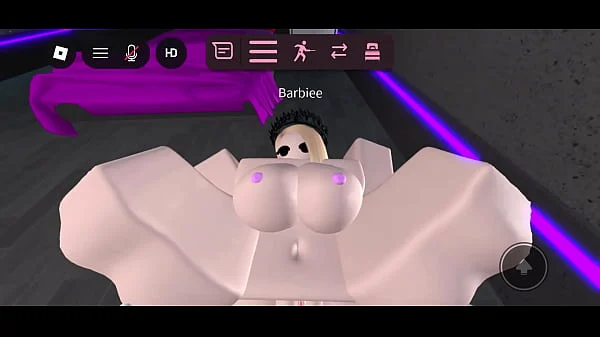Fucking Colombian women on Roblox