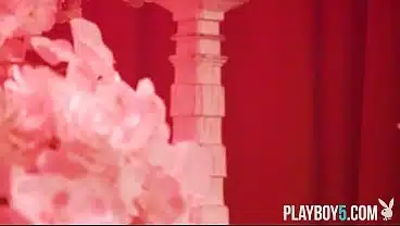 Gorgeous brunette pornstar Adriana Chechik shows us everything