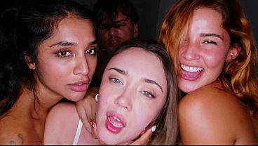 LUCKY MAN VÍCTOR RAY FUCKS 3 HOT GODNESS- AGATHA VEGA- YASMINA KHAN- CATHERINE KNIGHT