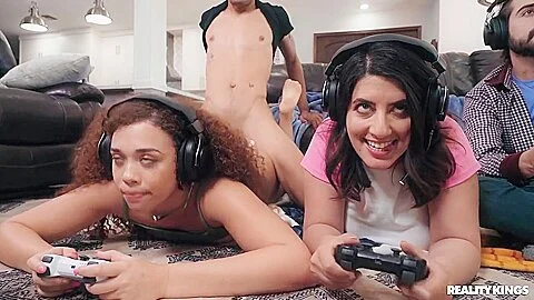 Sex Orgy With Horny Gamer Girls Willow Ryder And Sarah Arabic