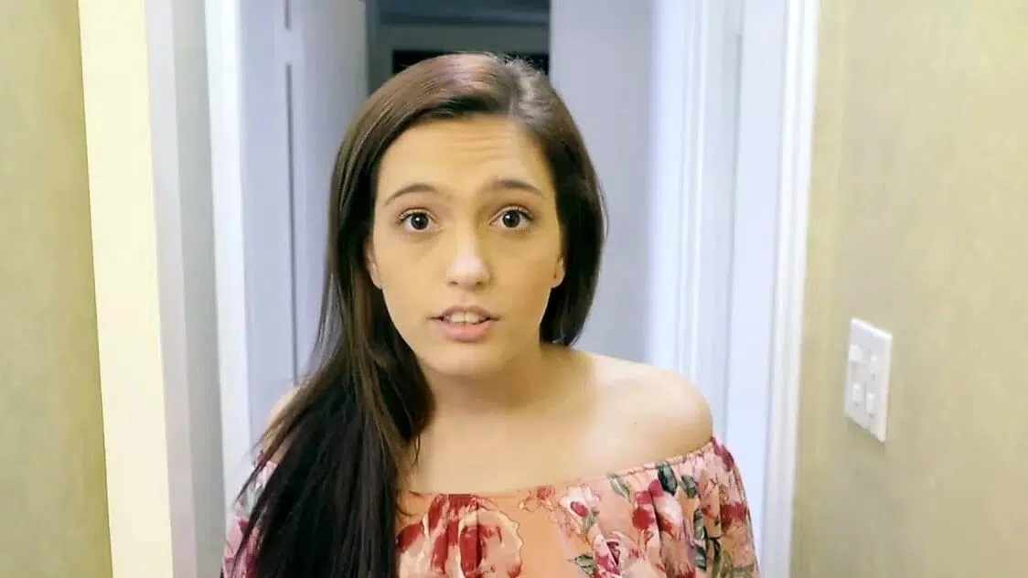 Step Mom And Sis Catch Him Looking At Porn! S8:E8