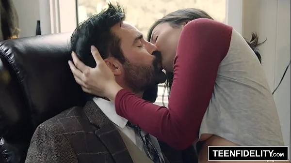 TEENFIDELITY Violet Starr Taught a Fucking Lesson