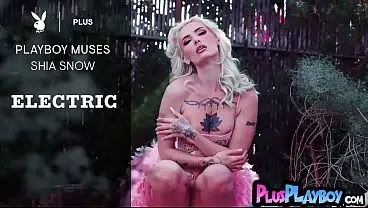 Big ass inked babe Shia Snow exposing amazing body while posing in sexy lingerie