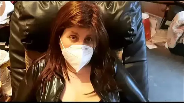 Hotwife Mona Bang do it herself