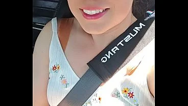 Yannin love manoseada rica en el carro