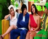 26 04 18 THREESOME Sara Blonde And Malena Doll 2160p