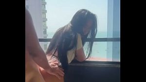 Sargento corno comeu a esposa novinha safada na varando do predio e vazou na net