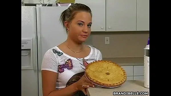 BRANDI BELLE – Cum Watch My First Creampie! Like The Video For More