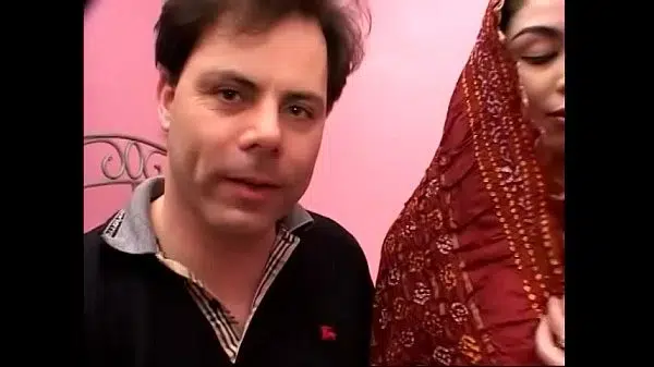 Busty young Indian babe gets her twat drilled by hard dick