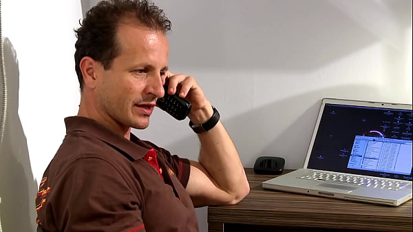 Cora Om Gets Fucked Hard on the Hotel Bed