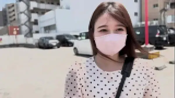 『完全初撮影』  『中出し』  『シルキースキン』  『彼氏無し』  清楚で真面目そうな女の子が  オヤジの元に来てくれました…  とても話しやすくどうしてこんな 良い子に彼氏がいないのか不思議な位です…