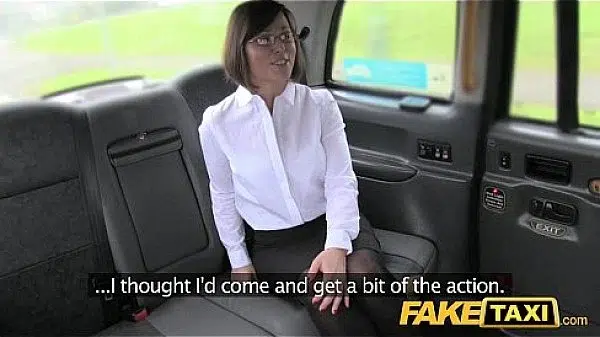 Fake Taxi Driver enjoys a good arse rimming