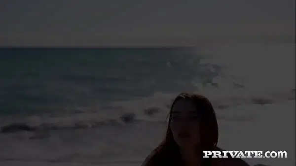 Guess what happens when Leya de Santis Gets Horny