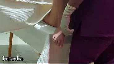 Hijab Dokter memeriksa pasien memeriksa memek dan anal.