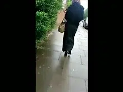 Hijabi ass in burqa and high heels
