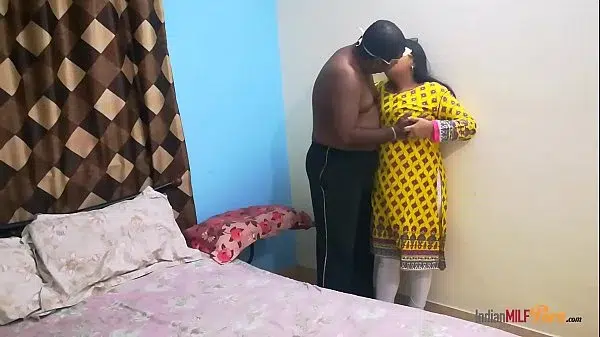 Horny Big Ass Shanaya Bhabhi With Her Indian Tamil Husband