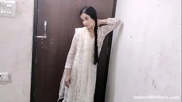 Housewife Desi Bhabhi Sex With Landlord