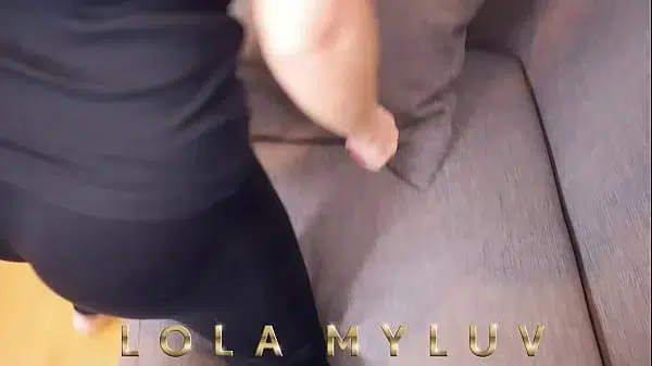 I want hot sex in the living room