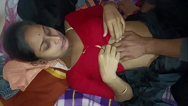 Indian Beauty Gives Boyfriend One Last Fuck Before Marriage