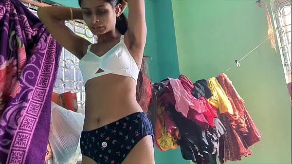 Indian Desi Housewife Tries Wild Different Positions with Her Secret Boyfriend