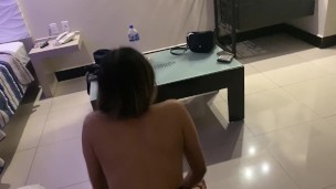 Me modela ropa en el motel y me la termino cogiendo! “LLÉNAME DE LECHE!!”