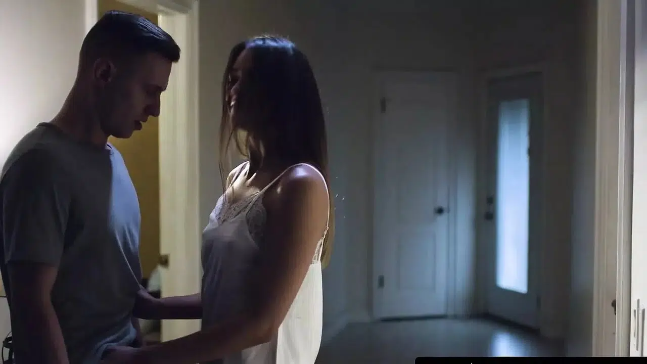 MODERN-DAY SINS – Voyeur Stepbrother Spies On His Stepsister’s Slumber Party And Seduces Her Friend!