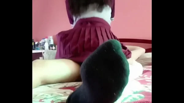 Morra Colegiala le chupa la Verga a su Amigo Terminan cogiendo después de clases