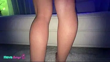 Sasha Pearl Gets A Wild Pussy-Pounding Under The Rave Lights!