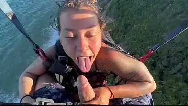 SEXO NAS ALTURAS TRANSDAO NO PARAPENTE