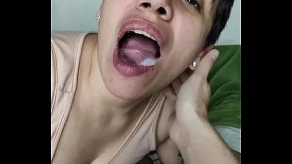 Two blowjobs before bed