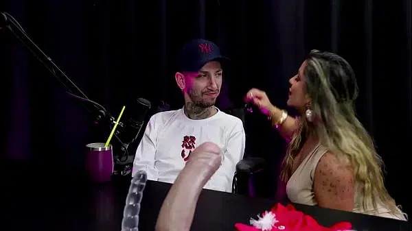 Vai fazer mais gravações com Andressa Urach, já se masturbou pensando em famoso, gozaram ao mesmo tempo, e ela demonstrou um boquete – Biel do Olhar sob rodas – (WATCH ON: SHEER/RED)