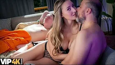 VIP4K. Natural Born Kissers