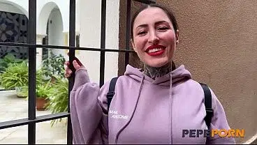 40yo alt mom wants a primo cock. Lara Croft, casting on pepePorn