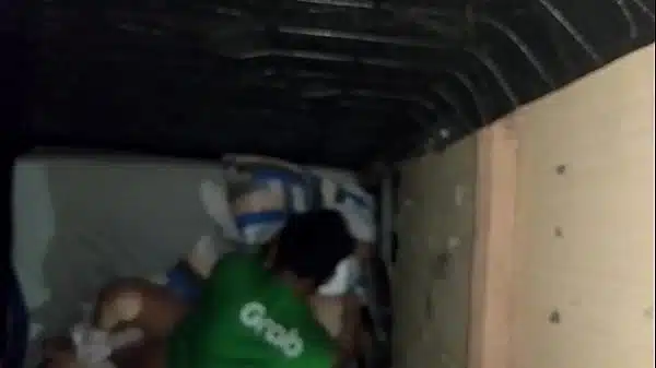 Asian chubby hot Pinay mom sex in hotel part 2.