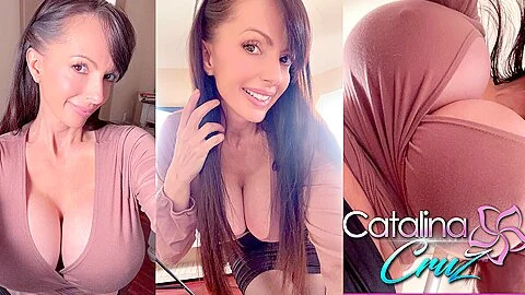 Catalina Cruz In Thigh High Mistress
