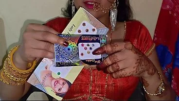 सौतेली बहन को तोहफ़े में घड़ी दी और बिस्तर पर उसकी चूत चोदी