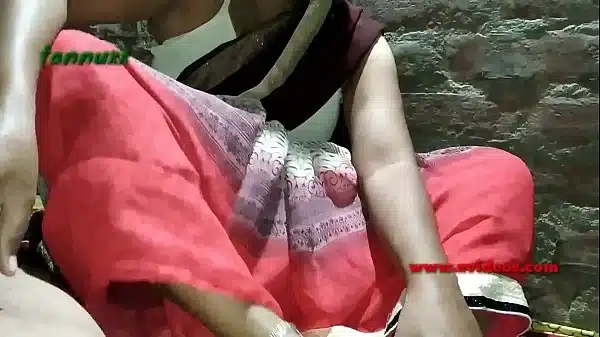 Indian Desi girlfriend pusssy fucking