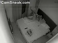 IPCAM – Big ass woman getting fingered while giving blowjob