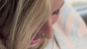 J’ai la chatte qui mouille pour elle – lesbienne threesome amateur francaise alt rousse poilue