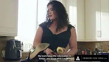 Lucky Man Has Free Use Agreement To Assfuck His Mistress