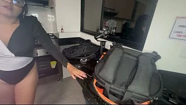 Lucky photographer ends up fucking a sexy nymphomaniac Latina! – POV LATINOX