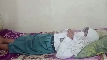 Ngentot sama adik tiri waktu rumah sedang sepi