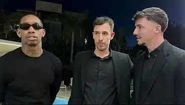 Three guys with big dicks come to make my friend and me – squirting